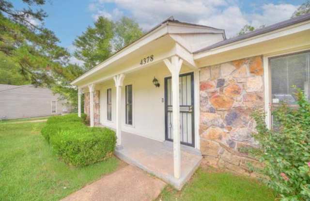 4378 Sherrycrest Cove Gallery 3