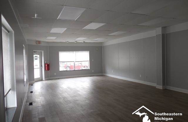 15583 S DIXIE Gallery 2