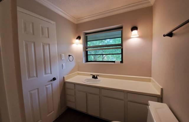 2320 Colony Drive SW Gallery 4