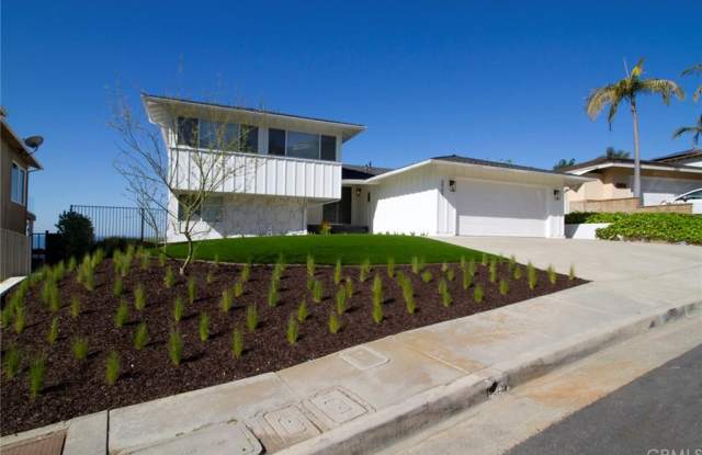 3909 Via Manzana Gallery 4