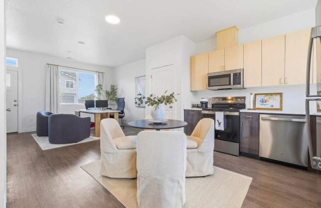 The Ridge Townhomes Gallery 3