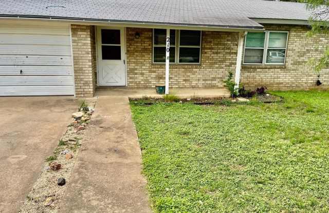 210 Skylark photos photos
