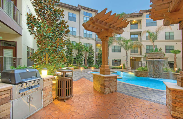 Broadstone Toscano photos photos
