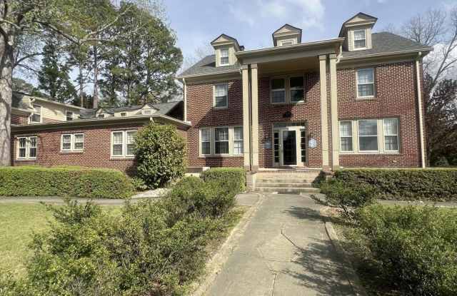 206 N Poplar Street unit: E photos photos