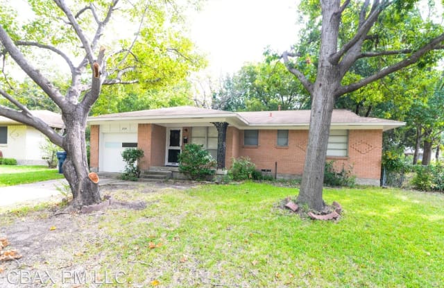 2724 Wembley Dr - 2724 Wembley Drive, Garland, TX 75041