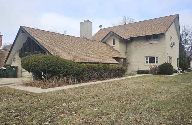 863 N Northwest Highway unit: 2 - 863 North Northwest Highway, Park Ridge, IL 60068