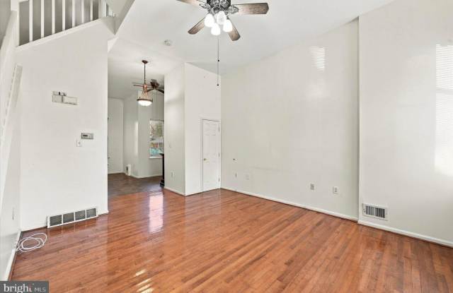 1530 N 18TH Street Gallery 2