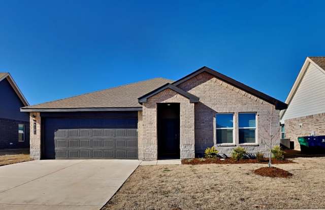 Beautiful and Spacious 4 Bedroom 2 Bath Home in Putnam City Schools Gallery 3