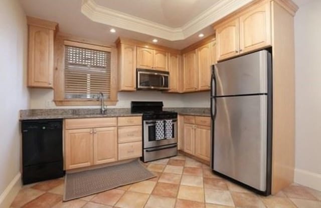464 East 6th St 1 - 464 East Sixth Street, Boston, MA 02127