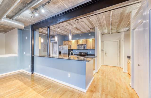 800 Peachtree St NE Apt 1311 Gallery 4