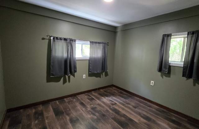14690 West Pine Lake Road Gallery 4