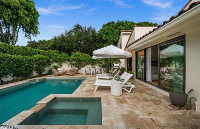 809 Sand Pointe Drive Gallery 4
