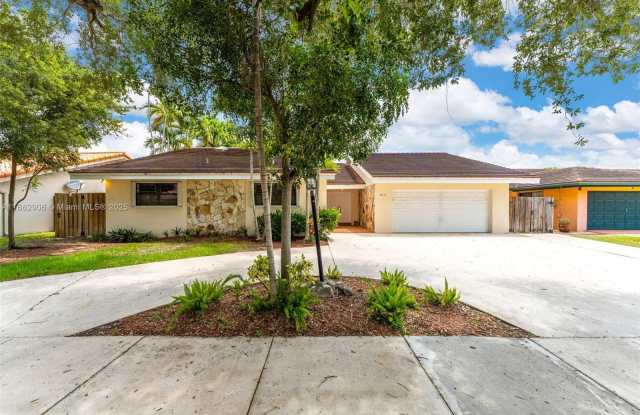 8131 SW 90th Ave photos photos