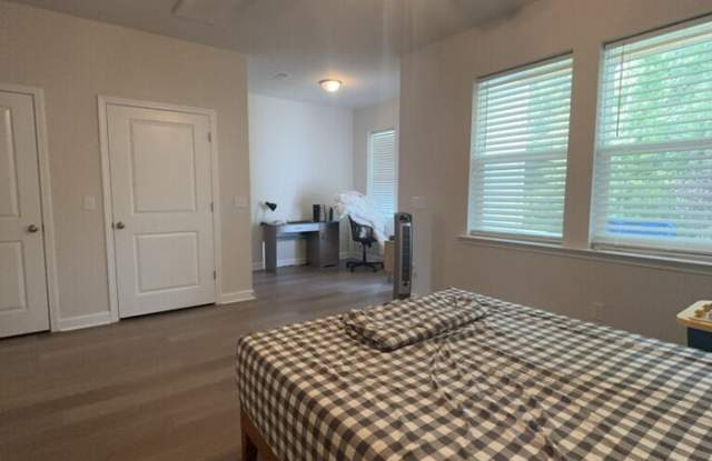 9403 Sun Fountain Drive Gallery 3