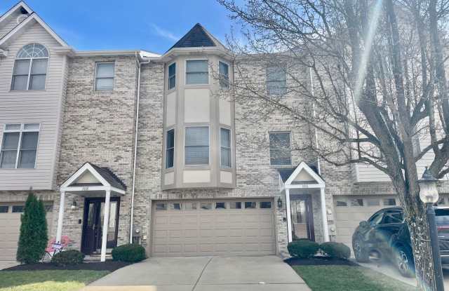 2 Bed 2 full and 2 1/2 Bath- Imperial PA - 306 Pappan Drive, Imperial, PA 15126