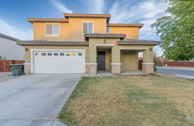 2380 Park Court Gallery 1