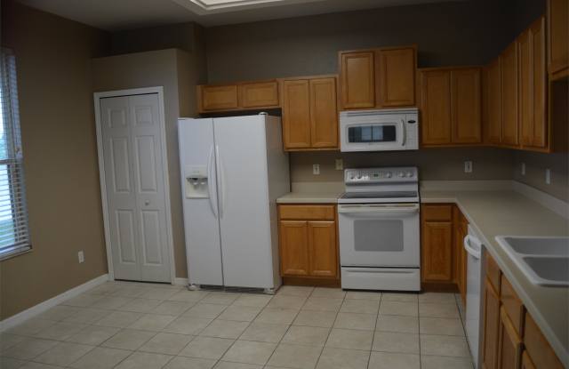 3822 Fallscrest Circle Gallery 2