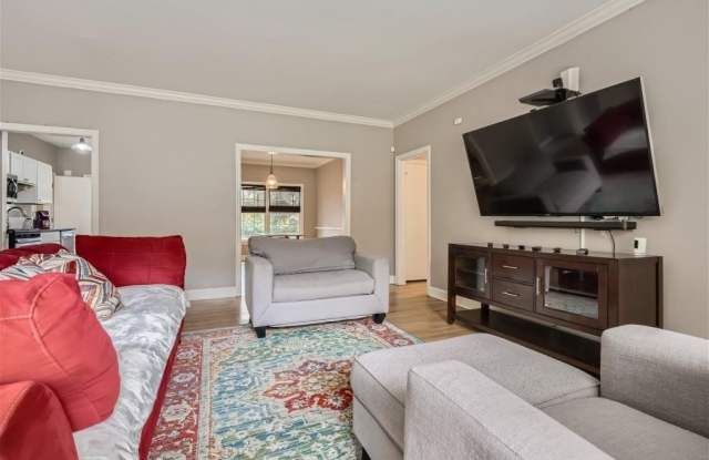 3685 Cantrell Road NE Gallery 4