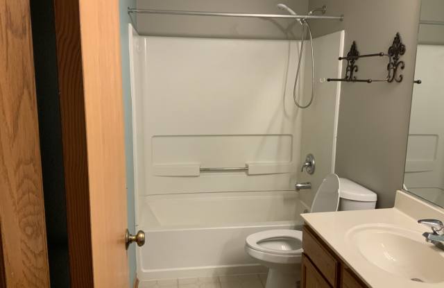 16615 West Adobe Drive Gallery 2