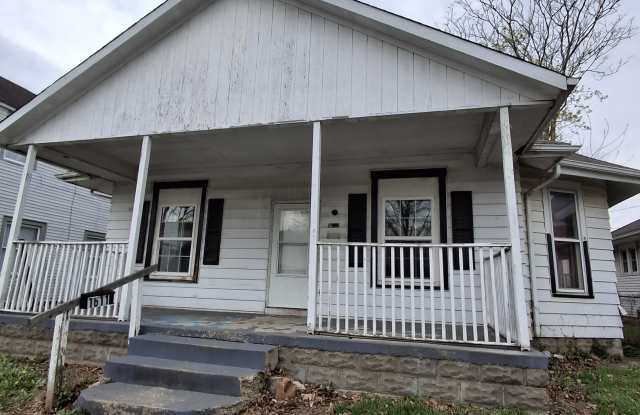 1611 Main Street photos photos