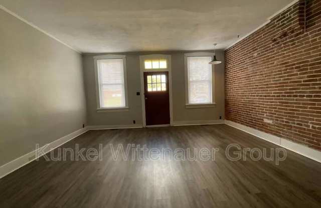 120 Mascoutah Ave Gallery 3