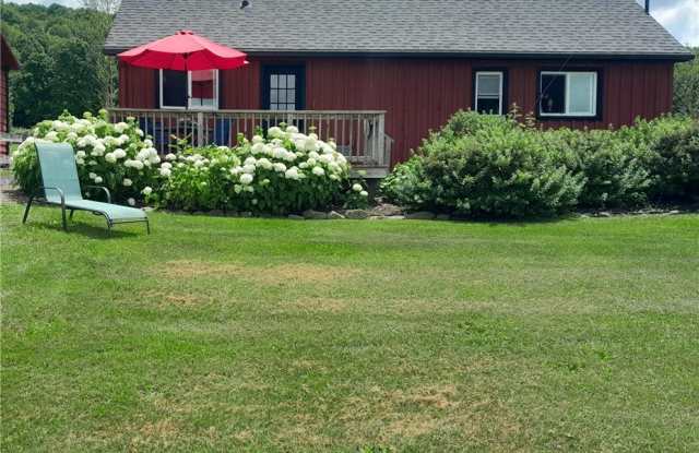 395 Rezen Road photos photos