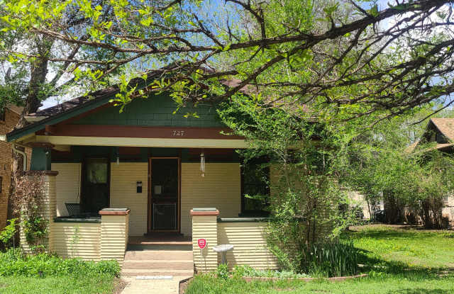 727 Collyer Street - 727 Collyer Street, Longmont, CO 80501