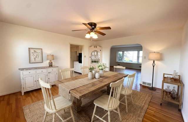 Single Family Home in Washington Boro! Gallery 4