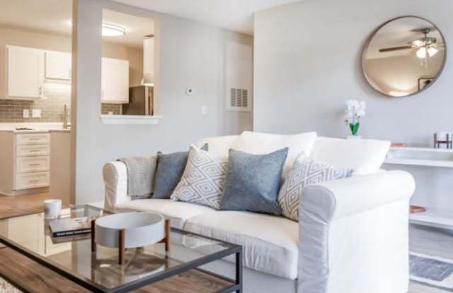 9843 Copper Creek Dr Gallery 2