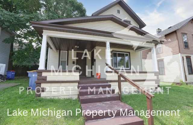 744 Lake Michigan Drive NW - 744 Lake Michigan Drive Northwest, Grand Rapids, MI 49504