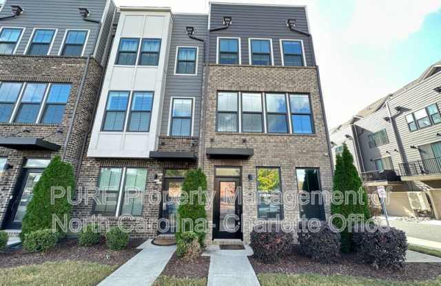 3647 Tryclan Dr photos photos