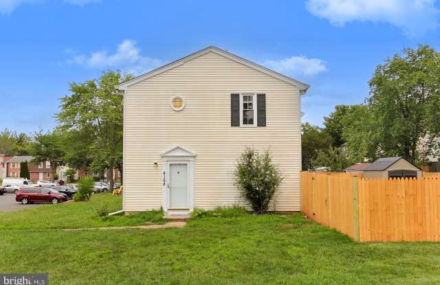 4168 HAMLIN Court Gallery 2