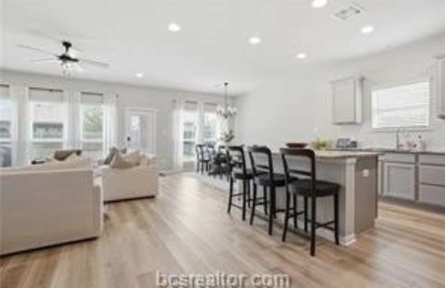 6306 Southern Cross Drive Gallery 3