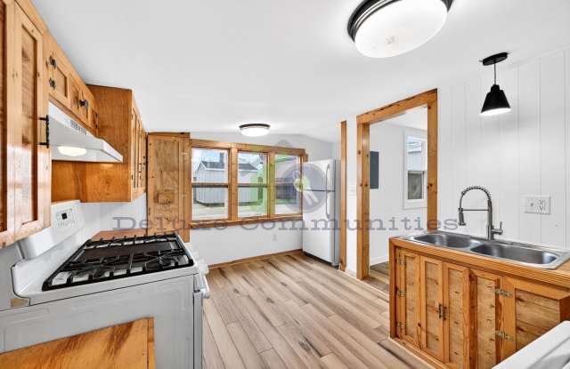 3 Bedroom Single Family Home- Wyoming- Completely Remodeled!!! photos photos 3 Bedroom Single Family Home- Wyoming- Completely Remodeled!!! photos photos