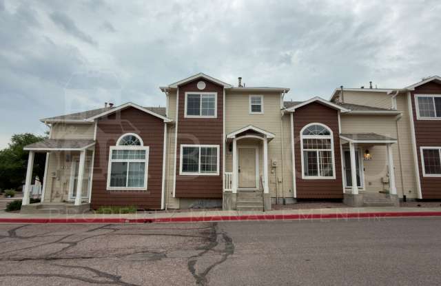 Van Buren Townhome Gallery 1
