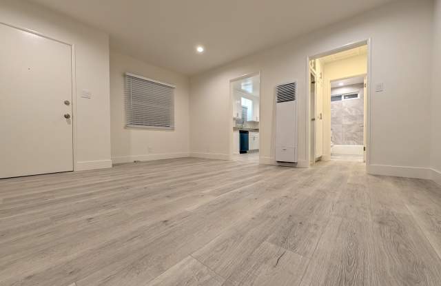 6919 South La Cienega Boulevard photos photos