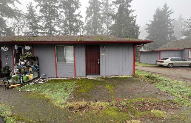 7743 Pacific Avenue Southeast Apartment #3 photos photos