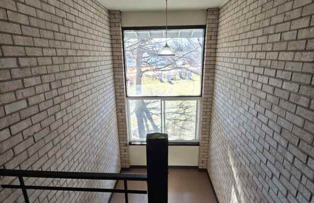 806 Brook Hill Rd Gallery 2