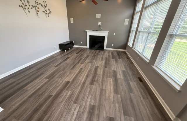26993 Maxwell Ct Gallery 3