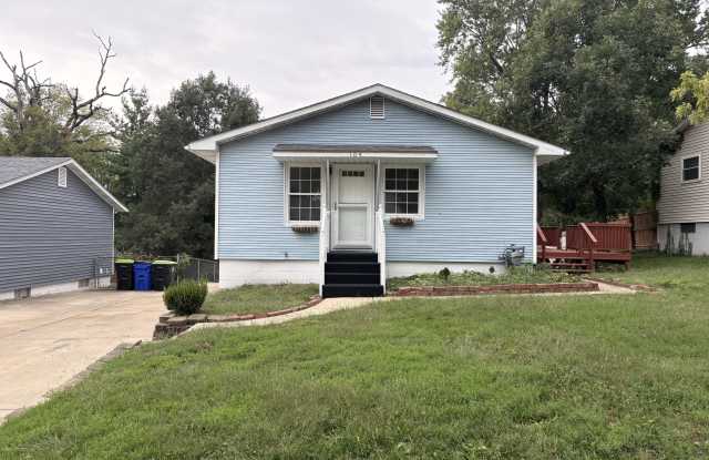 104 Madison Drive Gallery 1