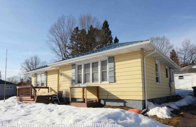 17 Lyons St - 17 Lyons Street, Duluth, MN 55811