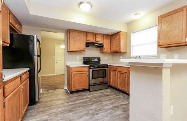 10706 Sterling Apple Drive Gallery 3