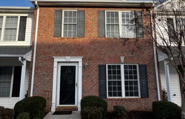 Townhouse in Wyndhurst with Finished Basement photos photos