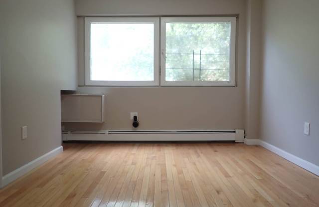 1174 SHERMAN AVENUE photos photos