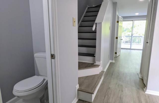 70 DORCHESTER CIRCLE photos photos