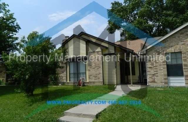 404 Liberty Place - 404 Liberty Place, Grand Prairie, TX 75052
