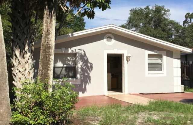 802 Lincoln Avenue photos photos