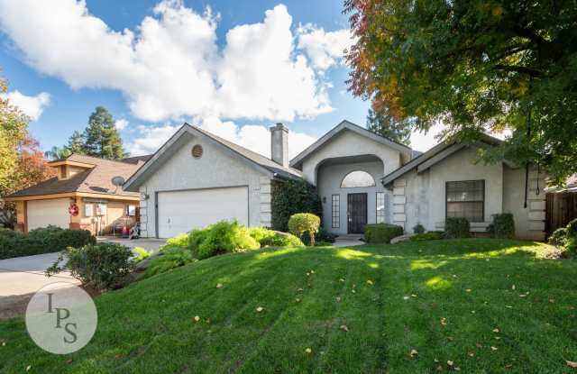 North West Fresno Home, 3BR/2BA, 1878sf, NEW CARPET - Lots of Amenities! - 4253 West Los Altos Avenue, Fresno, CA 93722