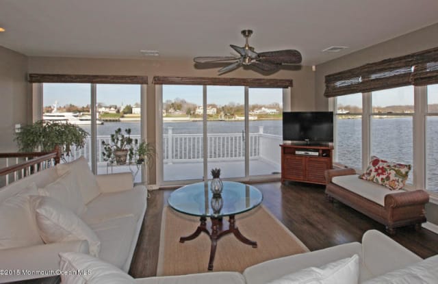 916 Ocean Avenue - 916 Ocean Avenue, Sea Bright, NJ 07760