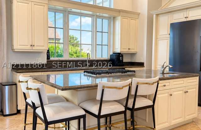 9871 SE Sandpine Ln Gallery 2